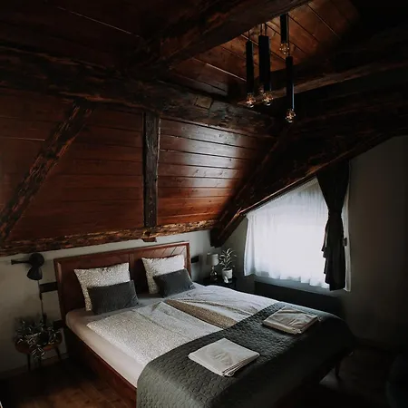 Mushrooms Malomszallas *